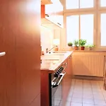Ruhiges & Modernes 5-personen Mit Boxspringbetten, Smart-tv, Wlan Und Balkon Apartament Magdeburg
