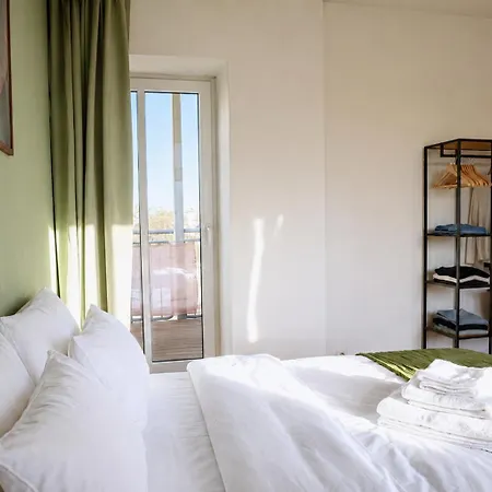 Ruhiges & Modernes 5-personen Mit Boxspringbetten, Smart-tv, Wlan Und Balkon شقة *