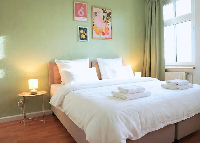 Ruhiges&modernes 5-personen Mit Boxspringbetten, Smart-tv, Wlan Und Balkon