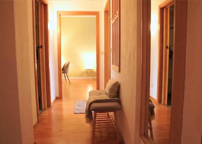 Ruhiges&modernes 5-personen Mit Boxspringbetten, Smart-tv, Wlan Und Balkon Magdeburg